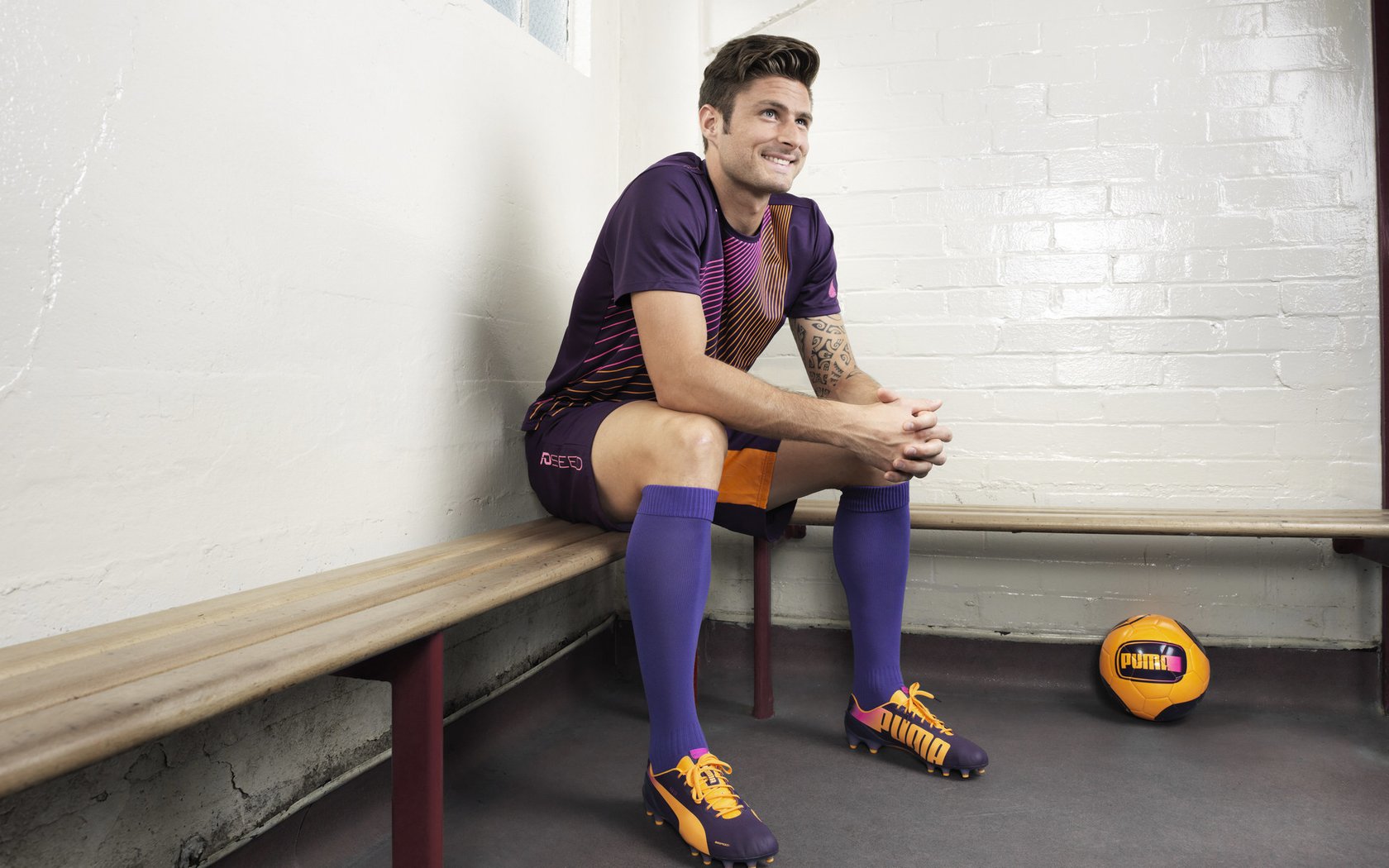 比赛精彩进球图片集锦，比赛 精彩